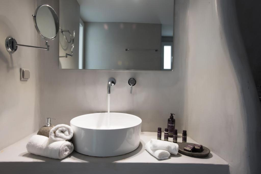 Jonaz Rooms & Suites Ornos (Mykonos) Extérieur photo